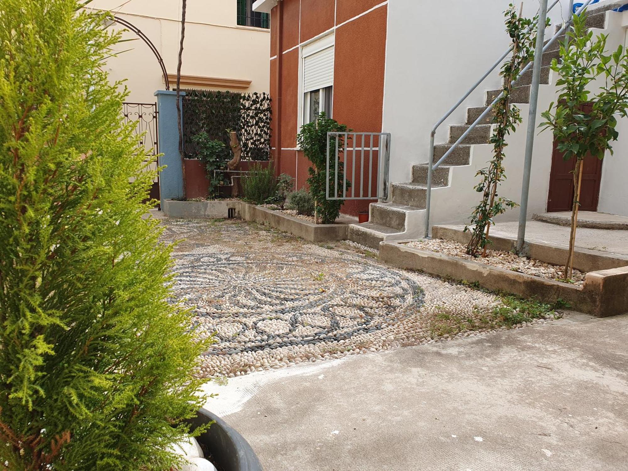 Villa Yiannis Sokaki Detached House Rhodes City Esterno foto